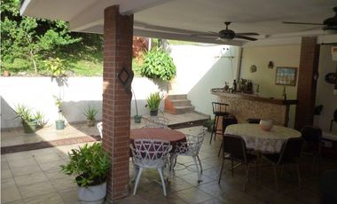 Casa en Venta, Tres Plantas, Betania, Villa de las Fuentes, El Dorado