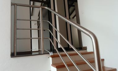 casa en arriendo en sector viva la ceja. Cod A213168