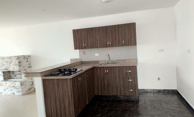 casa en arriendo en sector viva la ceja. Cod A213168