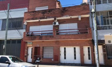Departamento Tipo Casa en venta en Sarandi Oeste