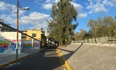 Terreno en Venta en Esquina, frente a Los Fuertes, Ave.Ignacio Zaragoza Puebla