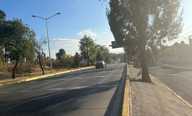Terreno en Venta en Esquina, frente a Los Fuertes, Ave.Ignacio Zaragoza Puebla