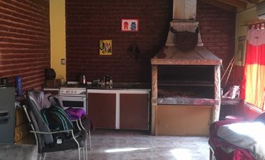 Casa en venta en Villa Dominico
