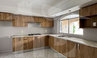 Casa en Venta en Virreyes Residencial Coto 2, Zapopan