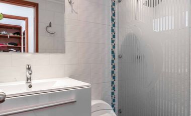 casa en arriendo/venta en vereda yerbabuena. Cod A8359