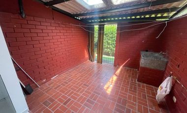 casa en arriendo en santa anita. Cod A9190738