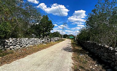 Venta de Terreno en Kinchil a 48 meses
