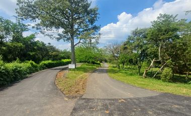 lote en venta en condominio campestre lagos de maracaibo. Cod V108346