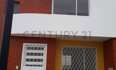 En venta casa  Portón Equinoccial , Mitad del Mundo,San Antonio de Pichincha