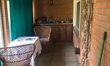 VENTA CASA 3AMB CON COCHERA PARQUE Y QUINCHO JOSE MARMOL