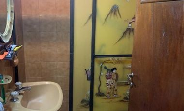 VENTA CASA 3AMB CON COCHERA PARQUE Y QUINCHO JOSE MARMOL