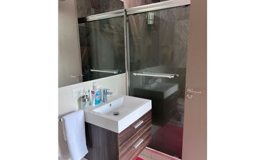 Ensenada-Really nice ground floor with oocean views and yard!