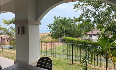 Ensenada-Really nice ground floor with oocean views and yard!