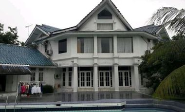 Rumah Mewah hampir 4000m Lebak Bulus Jakarta Selatan