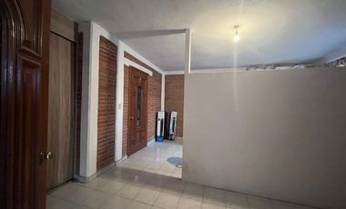 Casa en Venta en Avenida El Santuario colonia Don Gu en Celaya Gto.