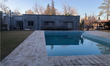 VENDE CASA EN LA PUNTILLA ZONA CORTIJO