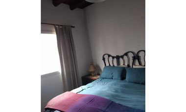 VENDE CASA EN LA PUNTILLA ZONA CORTIJO