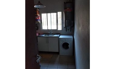 VENDE CASA EN LA PUNTILLA ZONA CORTIJO
