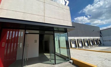 Nave clase A en renta de 3,400m2 zona centro Monterrey
