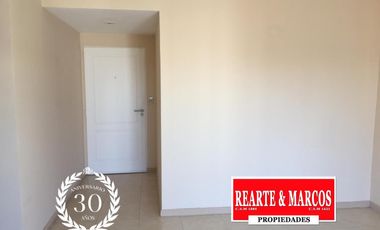 DEPARTAMENTO 2 AMB CON COCHERA, PISCINA, PARRILLA Y SALON DE USOS MULTIPLES. ACEPTA FINANCIACIÓN