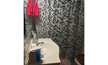 Chalet con pileta en Barrio privado La Armonia