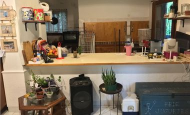 Chalet con pileta en Barrio privado La Armonia