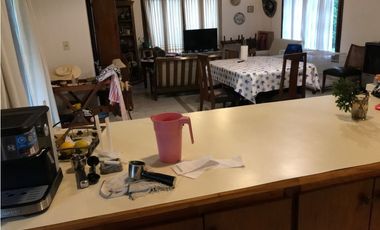 Chalet con pileta en Barrio privado La Armonia