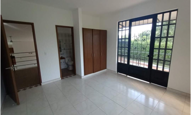 VENTA DE CASA CAMPESTRE DE 1100 M2 EN 650 MILL EN LA MESA CUND