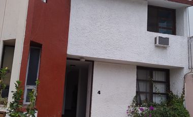 Casa en Renta por Zona Universitaria