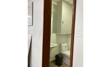 oficina en arriendo en chico reservado. Cod A7528