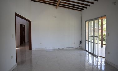 VENTA DE CABAÑA CHINACOTA