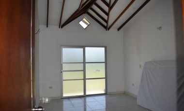 VENTA DE CABAÑA CHINACOTA