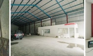 Gudang Luas di Ringroad Selatan - Lokasi Strategis untuk Bisnis Anda