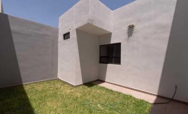 CASA EN VENTA EN LOS VIÑEDOS EN TORREÓN, COAHUILA.