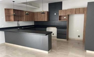 CASA EN VENTA EN LOS VIÑEDOS EN TORREÓN, COAHUILA.