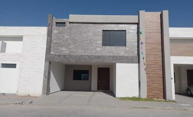 CASA EN VENTA EN LOS VIÑEDOS EN TORREÓN, COAHUILA.