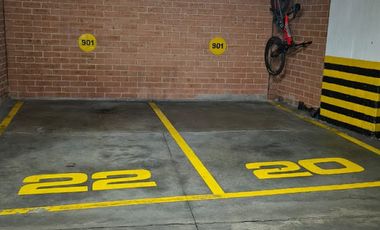 apartamento en arriendo en el refugio-chapinero. Cod A13