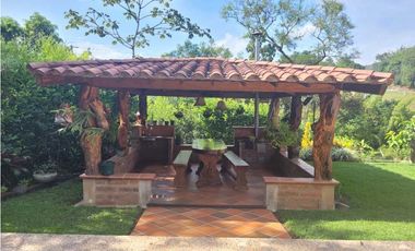 Finca en Damasco (Suroeste Antioqueño)