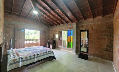 Finca en Damasco (Suroeste Antioqueño)