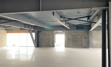 Local Comercial con Terraza 11 en Renta en WTC Juriquilla Querétaro