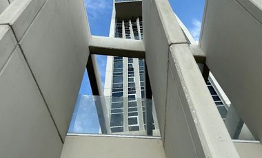 Local Comercial con Terraza 11 en Renta en WTC Juriquilla Querétaro