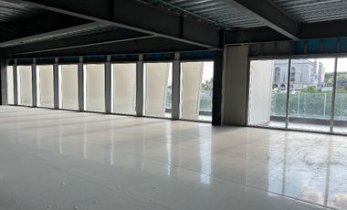 Local Comercial con Terraza 11 en Renta en WTC Juriquilla Querétaro