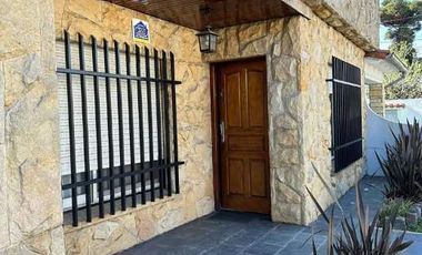 Casa en venta en Haedo Norte