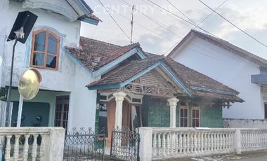 BU Rumah Harga Di Bawah NJOP Di Gumilir Indah, Cilacap