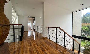 VENTA de CASAS en LA CALERA