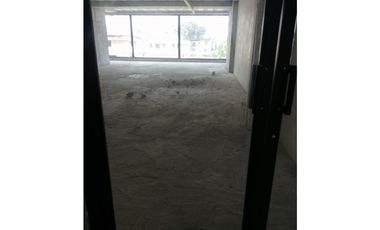 VENTA O ALQUILER DE LOCALES EN CALLE 50 DESDE 33,85 - 370 M2 Pr-TG