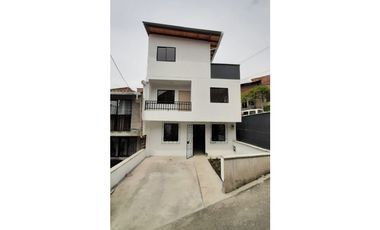 VENTA APARTAMENTO 1 PISO EN EL 12 DE OCTUBRE