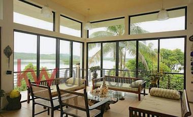 Lakefront Property for Sale in Caliraya, Laguna