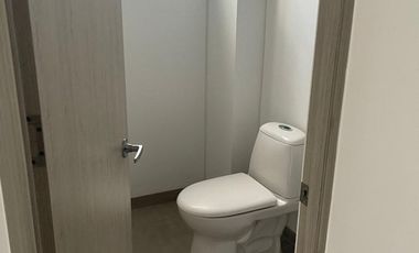 oficina en arriendo/venta en alamos. Cod V16184