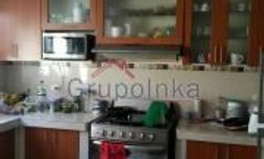 AMPLIO DUPLEX 1ER. Y 2DO. PISO - IDEAL PARA COMERCIO .UBICADA EN EL CRUCE CON AV. LOS PRECURSORES CON AV. FAUCETT